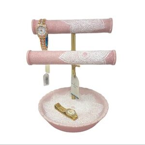 Artisan de Luxe 2 Tier Jewelry Bar Jewelry Holder Tray. Pink White Lace
